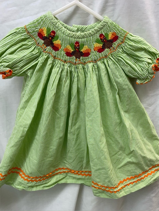 Strllbelly Other - Vintage Stelbelly Smocked Green Gingham Dress/Turkey Embroidery girl sz 12 mos